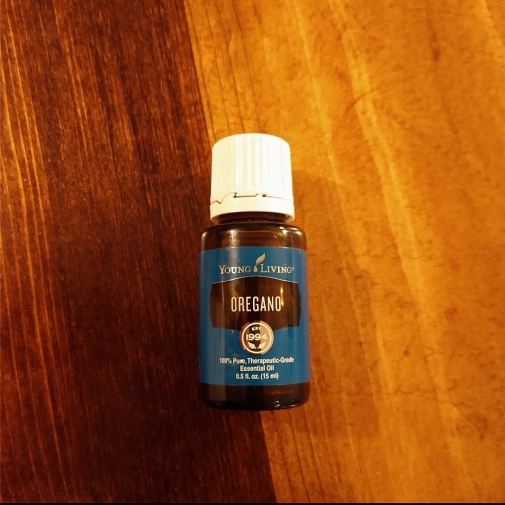 Oregano young living essential oil